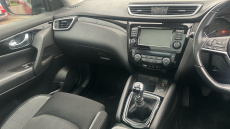 Nissan Qashqai 1.3 DiG-T N-Connecta 5dr Petrol Hatchback